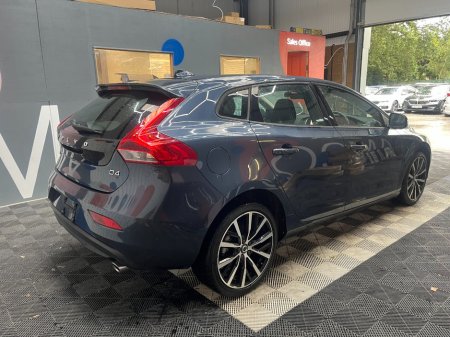 2018 Volvo V40 - photo 3