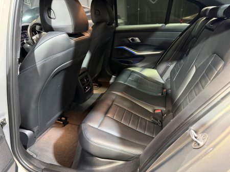 2020 BMW 3-Series - photo 24