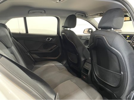 2022 BMW 1-Series - photo 13