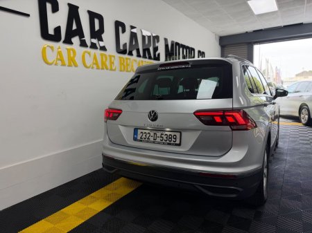 2023 Volkswagen Tiguan - photo 4