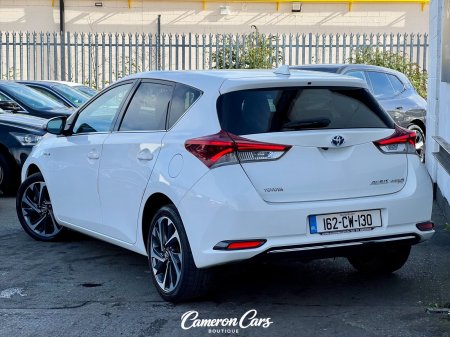 2016 Toyota Auris - photo 4