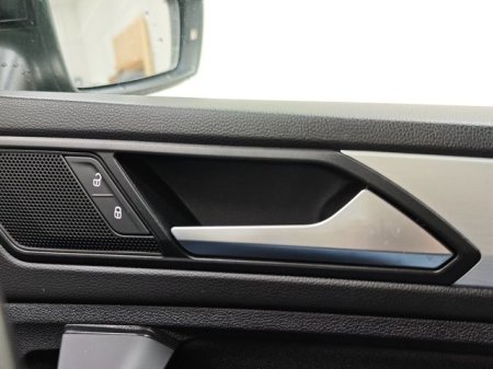 2020 Volkswagen Tiguan - photo 31