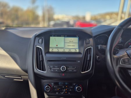 2018 Ford Focus - photo 15