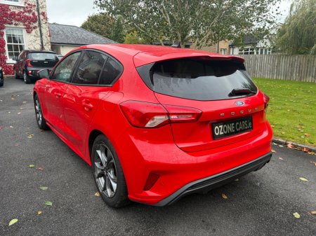2020 Ford Focus - photo 19