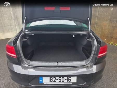 2018 Volkswagen Passat - photo 11