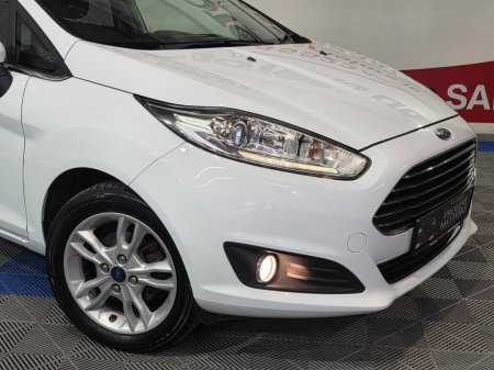 2016 Ford Fiesta - photo 7
