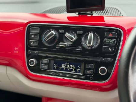 2014 Volkswagen up! - photo 12