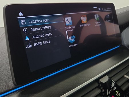 2022 BMW 5-Series - photo 8