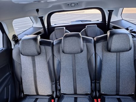 2018 Peugeot 5008 - photo 20
