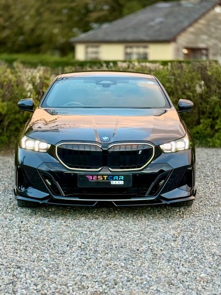 2023 BMW i5 - photo 4