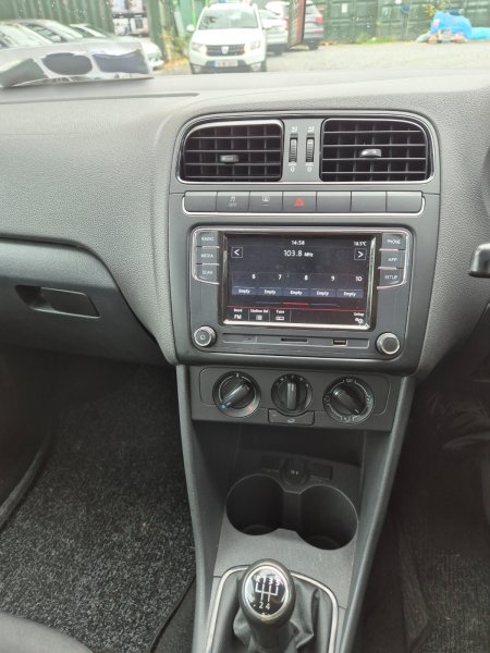 2011 Volkswagen Polo - photo 12