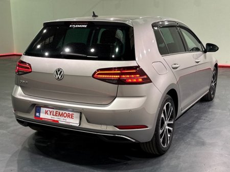 2020 Volkswagen Golf - photo 3