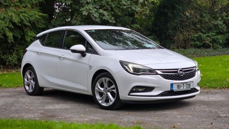 2016 Opel Astra - photo 3