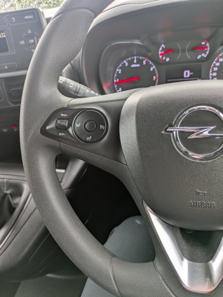 2022 Opel Combo - photo 19