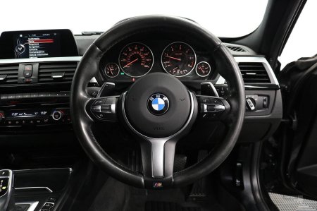 2017 BMW 3-Series - photo 17