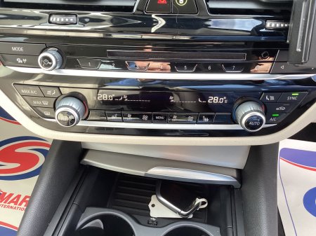 2017 BMW 5-Series - photo 14