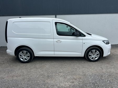 2023 Volkswagen Caddy - photo 3