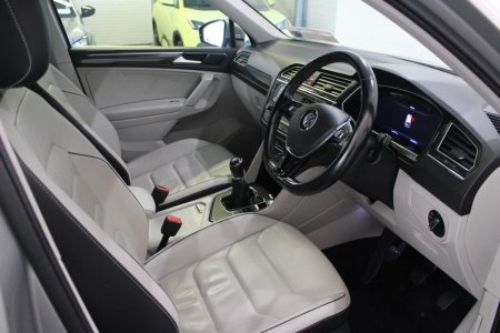 2016 Volkswagen Tiguan - photo 18