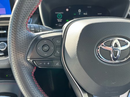 2025 Toyota Corolla - photo 13