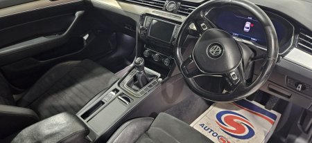 2017 Volkswagen Passat - photo 12