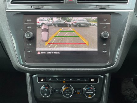 2020 Volkswagen Tiguan - photo 12