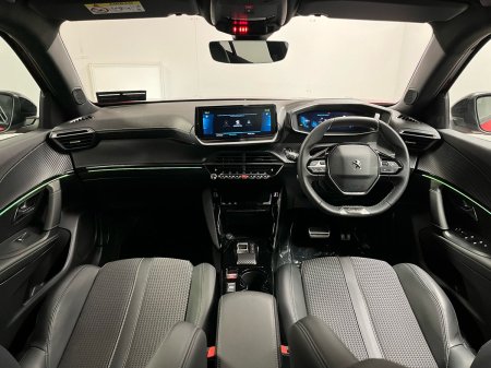 2023 Peugeot 2008 - photo 2
