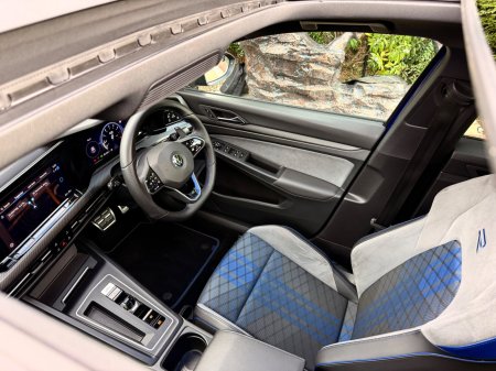 2021 Volkswagen Golf - photo 8