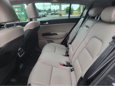 2020 Kia Sportage - photo 12