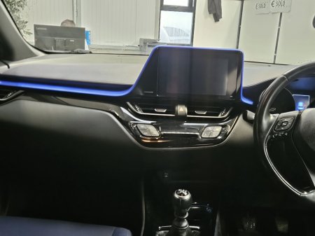 2018 Toyota C-HR - photo 12