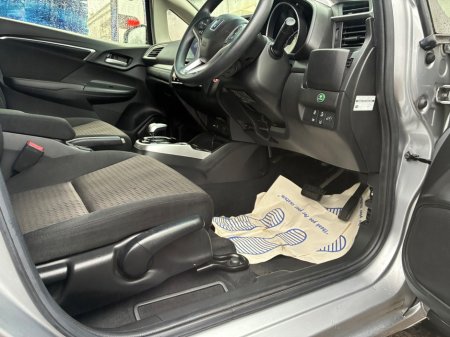 2018 Honda Fit - photo 10