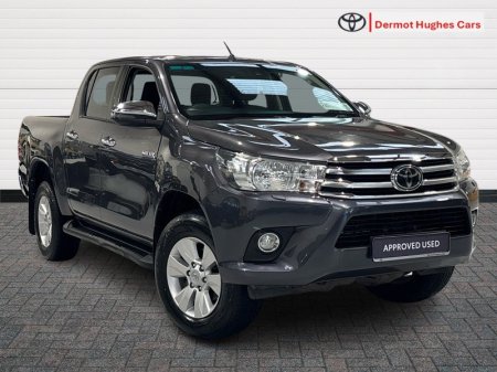 2020 Toyota Hilux DOUBLE CAB SR5