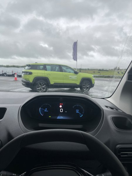 2026 Peugeot Partner - photo 12