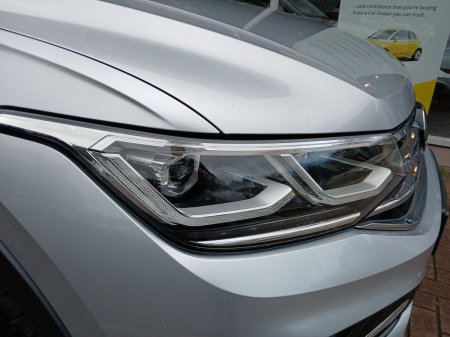 2023 Volkswagen Tiguan - photo 12