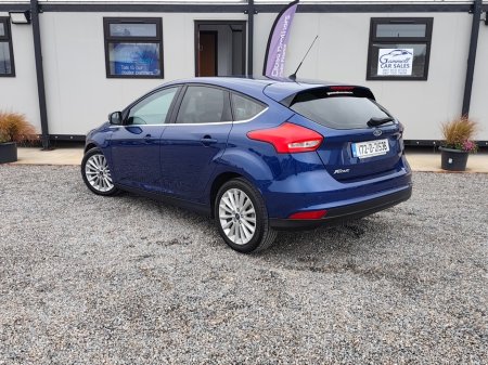 2017 Ford Focus - photo 4