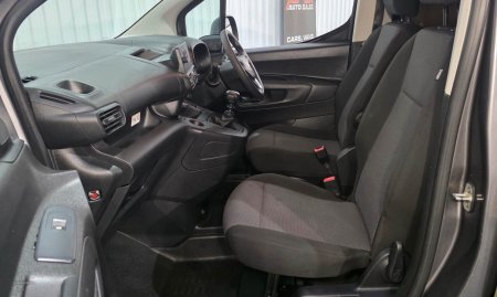 2022 Vauxhall Combo - photo 16