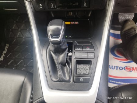 2024 Toyota RAV4 - photo 17