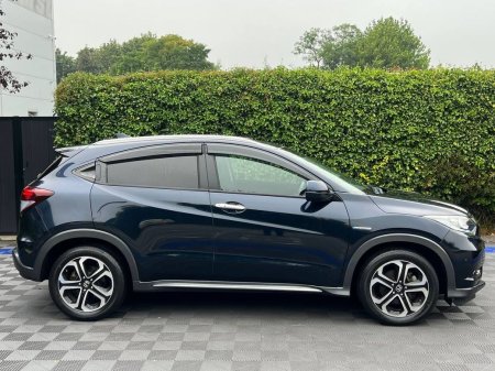 2017 Honda Vezel - photo 2