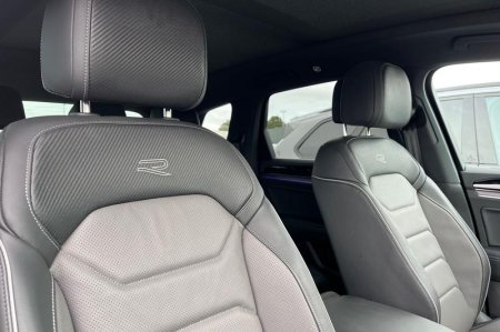 2026 Volkswagen Touareg - photo 26