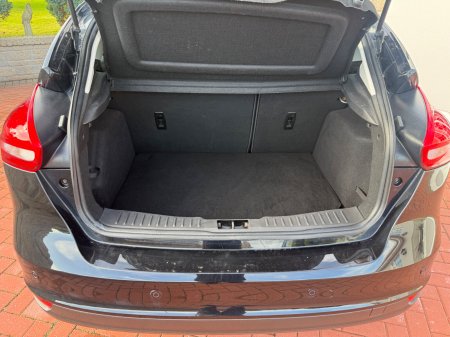2016 Ford Focus - photo 12