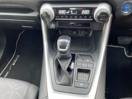 2021 Toyota RAV4 - photo 15