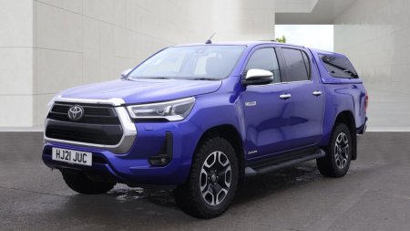 2021 Toyota Hilux - photo 2