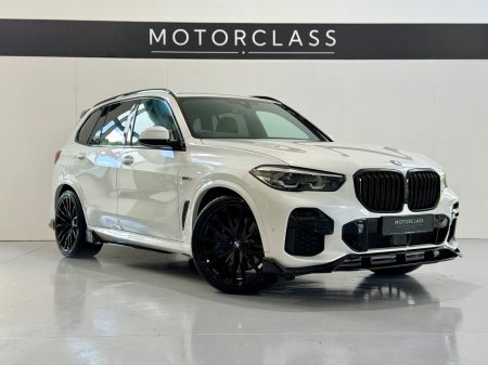 2023 BMW X5 xDrive45e M Sport