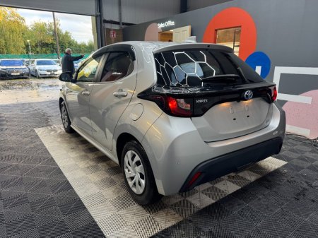 2020 Toyota Yaris - photo 5