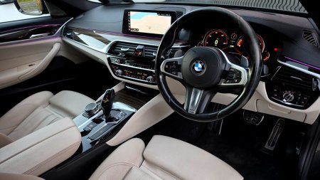 2017 BMW 5-Series - photo 33