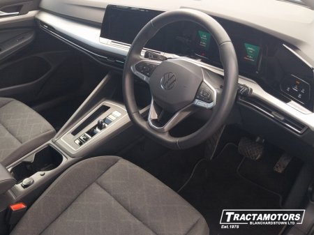 2024 Volkswagen Golf - photo 7