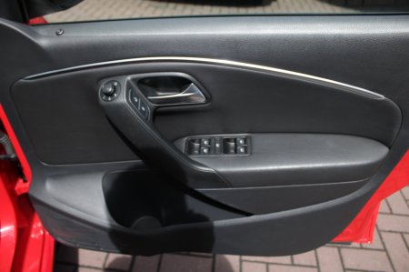 2017 Volkswagen Polo - photo 10