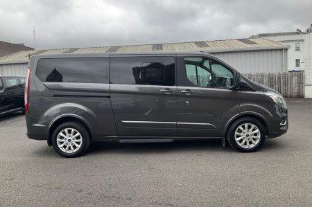 2021 Ford Tourneo Custom - photo 22