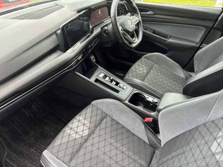 2021 Volkswagen Golf - photo 2