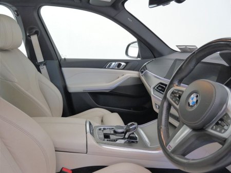 2021 BMW X5 - photo 12