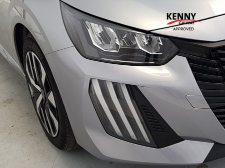 2025 Peugeot 208 - photo 16